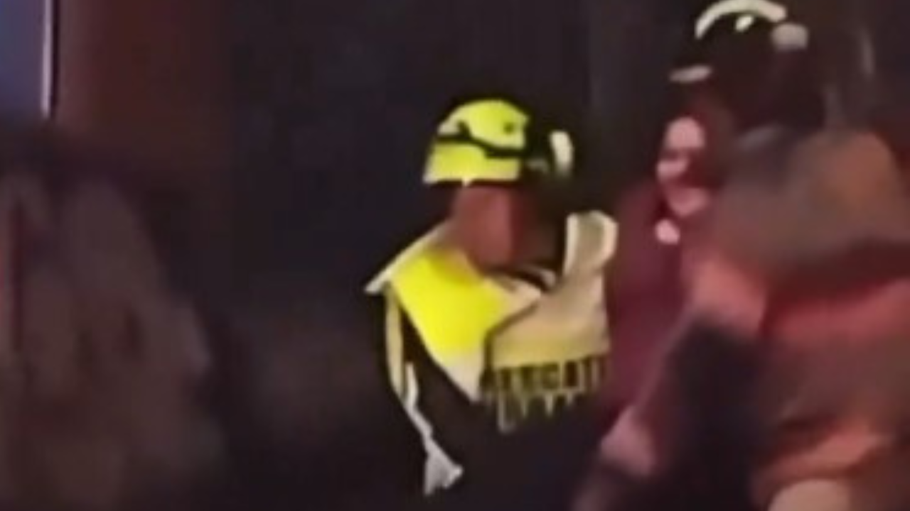 Mujer queda atrapada en inundación de Ecatepec