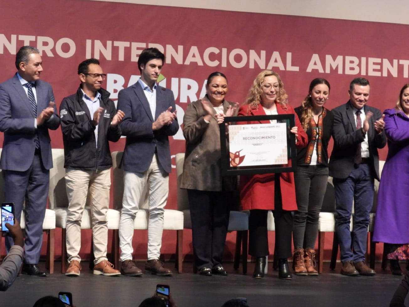 Apuesta gobierno de Delfina Gómez por una entidad sin residuos sólidos