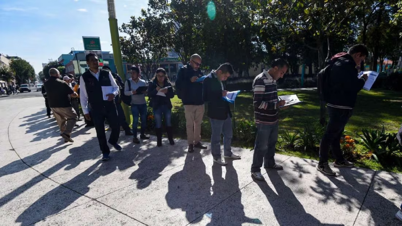 Así se aplicará el seguro de desempleo de 15 mil pesos en Edomex