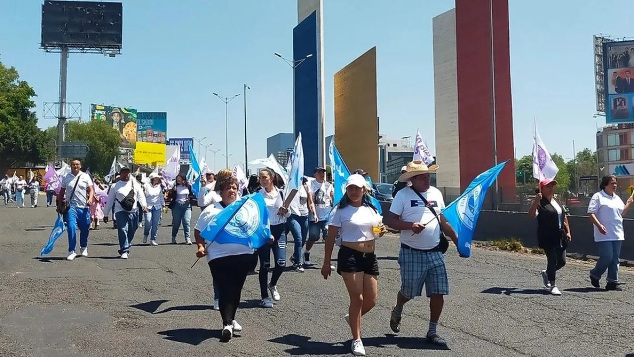 Protestan contra despojos de casas en Edomex