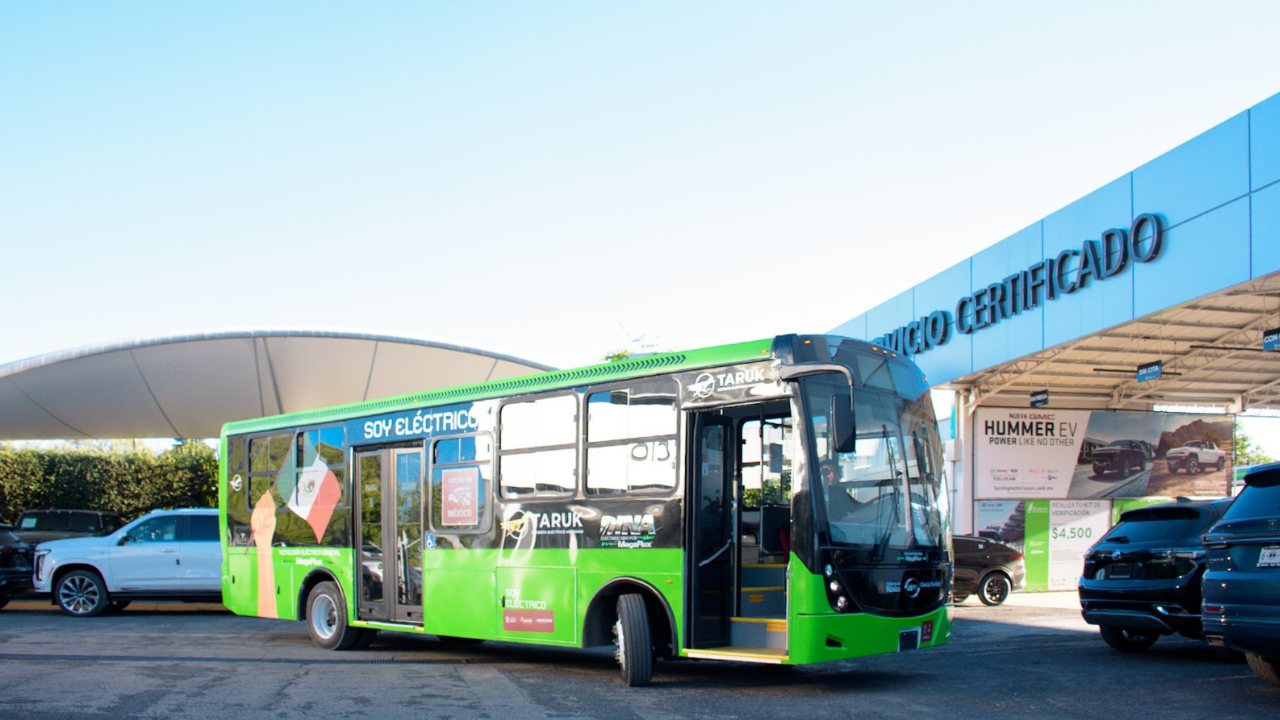 Taruk: Arrancan pruebas operativas del primer autobús eléctrico 100% mexicano