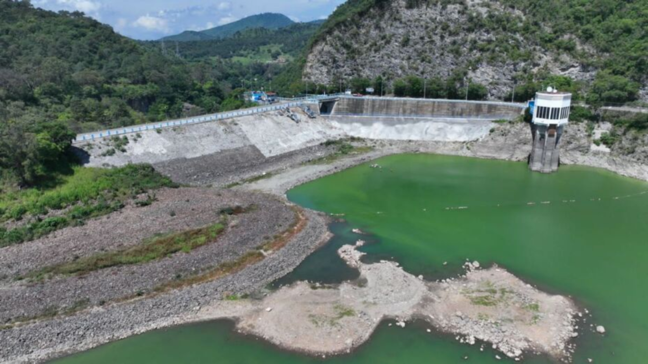 Presencia de microplásticos en estas presas de Edomex