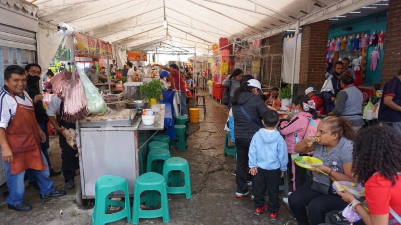 Gobierno de Edomex capacita en mercados de Chimalhuacán sobre prevención sanitaria
