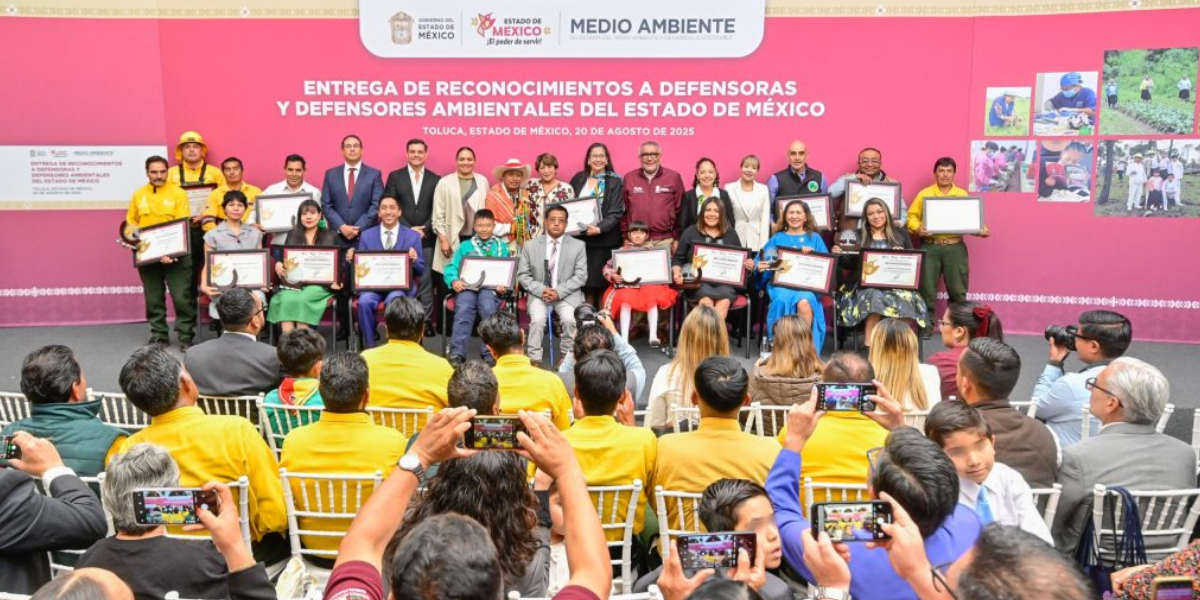Gobernadora Delfina Gómez honra a defensores ambientales del Edomex
