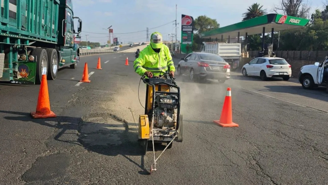 Edomex registra más de 70% de avance en obras carreteras