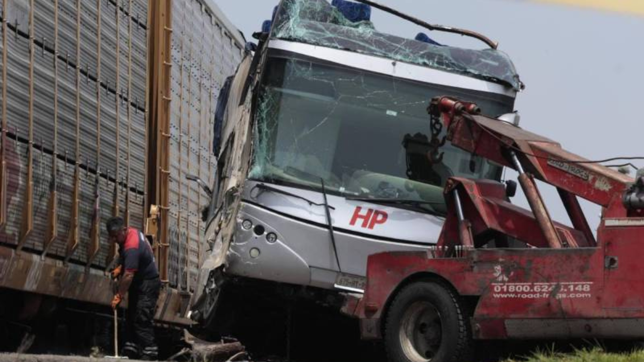 Tragedia en Atlacomulco: familiares de víctimas exigen apoyo