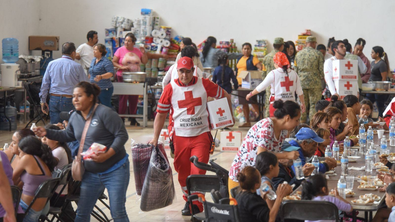 Entrega Cruz Roja Edomex 34 toneladas de ayuda a damnificados por lluvias