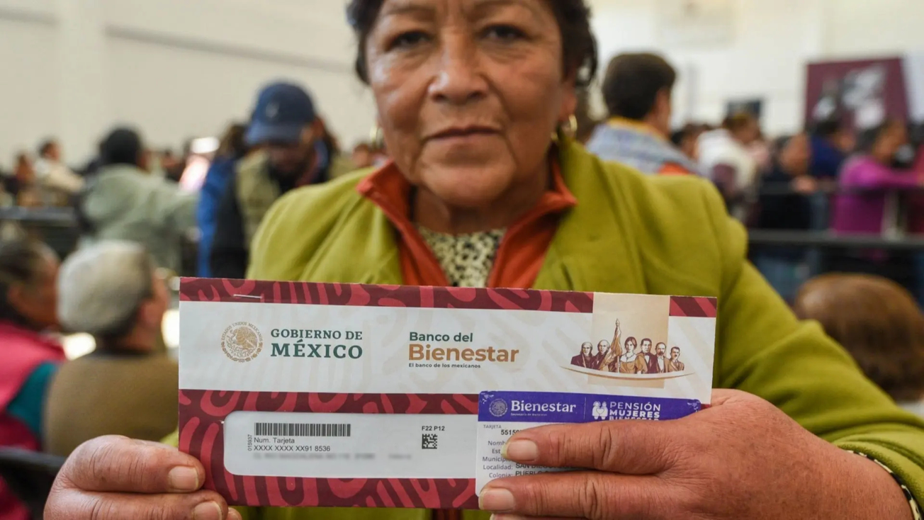 Mujeres con Bienestar Edomex ahora tendrán telefonía GRATIS