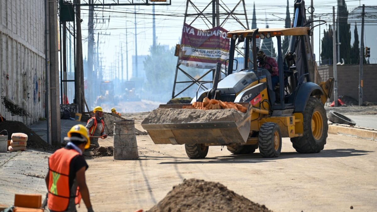 Avanza GEM en mejoramiento de calles en Toluca