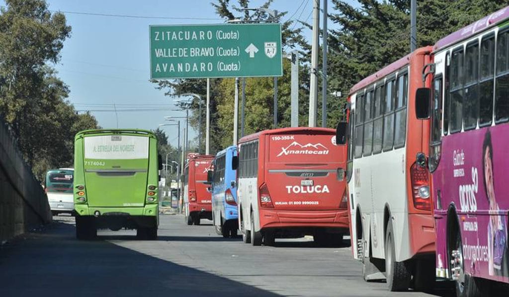 Nueva fecha límite para regularización del transporte público en Edomex